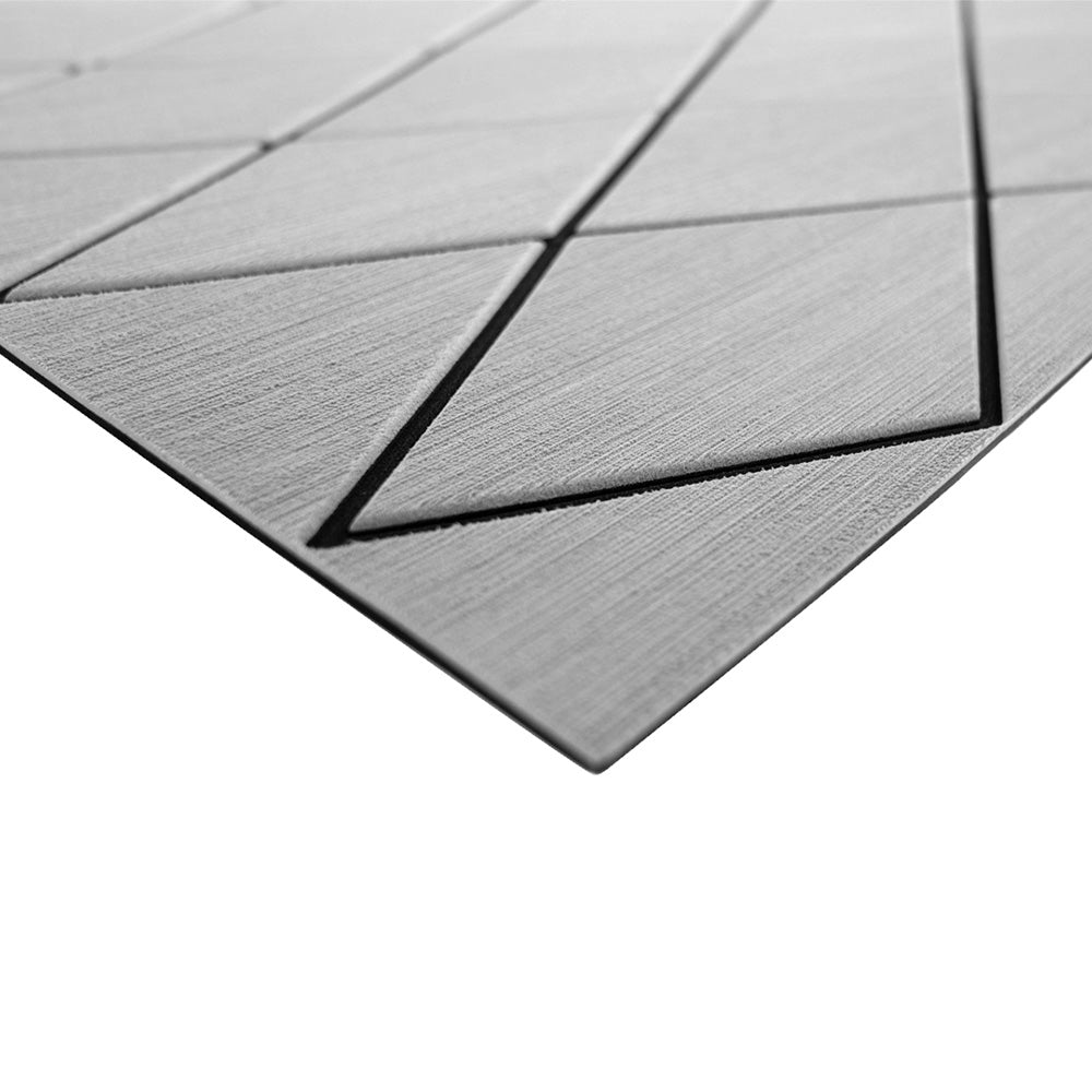 SeaDek 40 x 80 6mm Two Color Diamond Full Sheet Brushed Texture Storm GreyBlack 1016mm x 2032mm x 6mm 5641180066