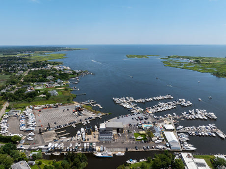 Dockage Near Me – Finding the perfect dockage rental at Oakdale Yacht