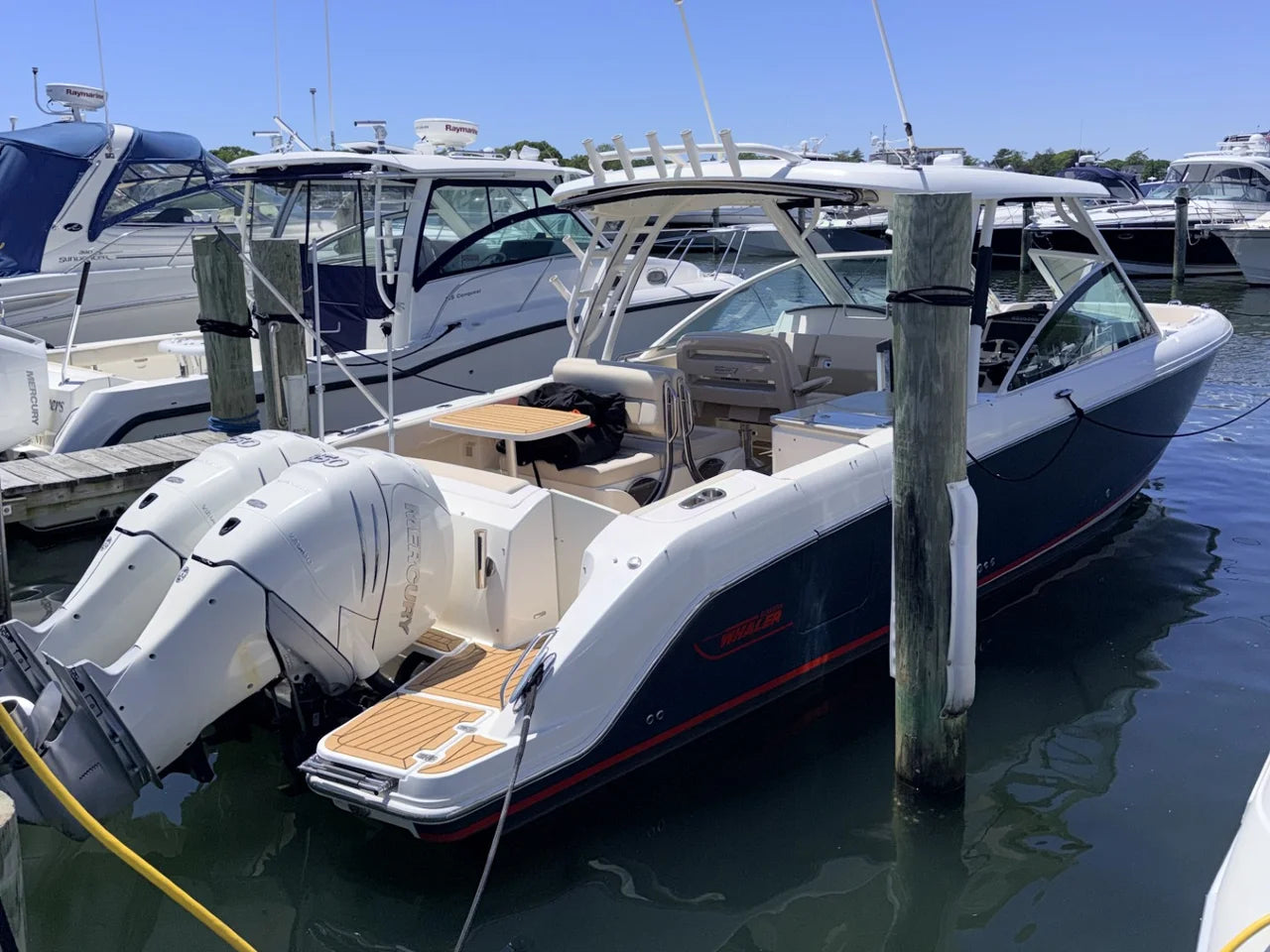 2016 Boston Whaler 320 Vantage 32.083 feet, Oakdale, NY #1