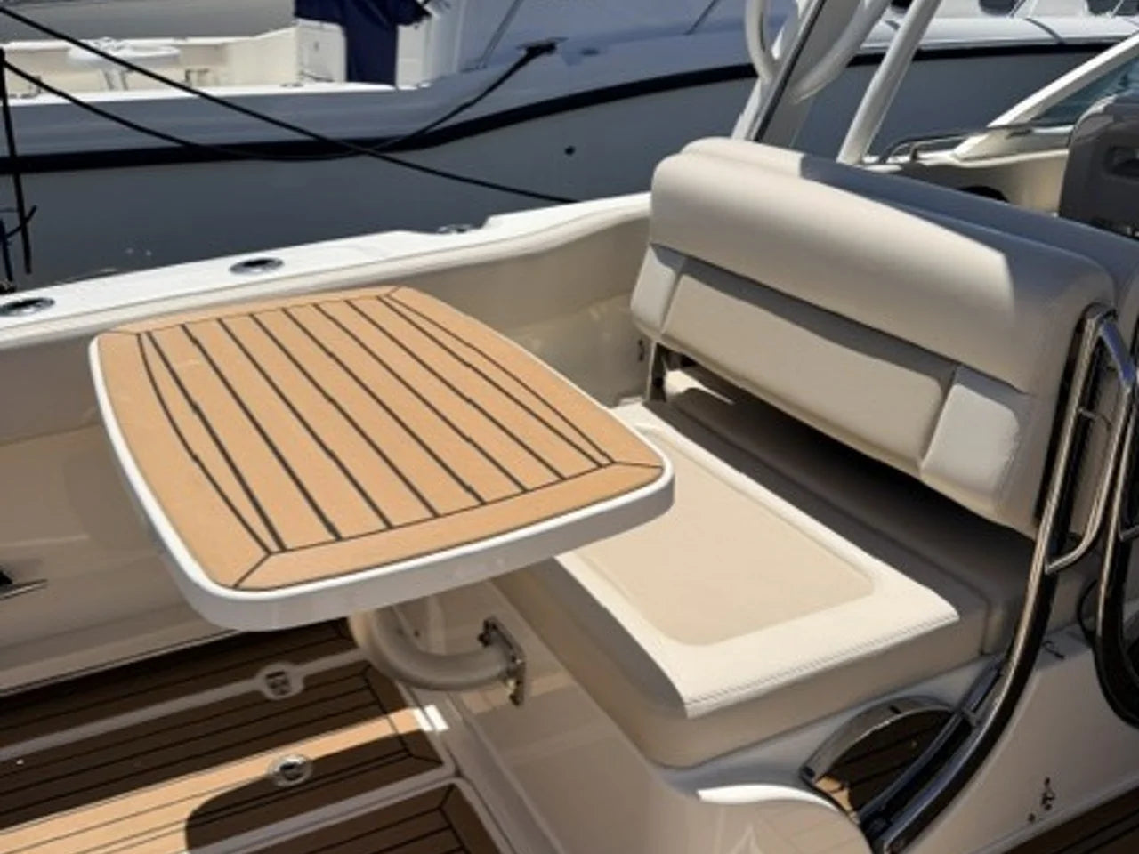 2016 Boston Whaler 320 Vantage 32.083 feet, Oakdale, NY #16