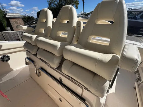 2020 GRADY-WHITE 326 CANYON 32.0 feet, Oakdale, NY #19